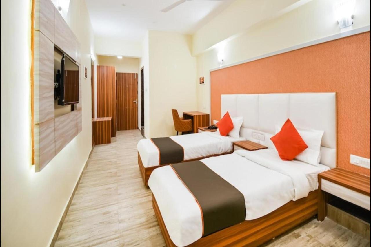 Hotel Golden - I Rāipur Exterior foto